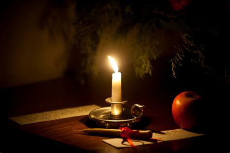 A Christmas Candle Tea | Candlelight, Garden christmas, Christmas candles