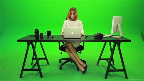 Business Woman Working in the Office - Green Screen Video Full HD Stock Footage — 🟢 Green Screen ...