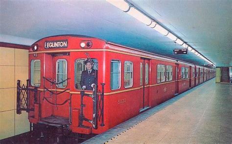 What TTC subway cars used to look like