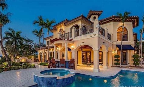 $12 Million Waterfront Mansion In Fort Lauderdale, FL | Homes of the Rich