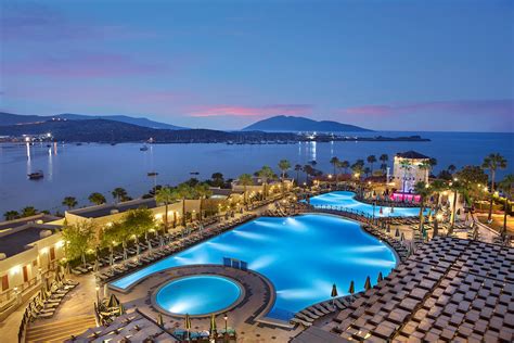 Bodrum : Bodrum Holiday Resort in Turkije : Some live a modest ...