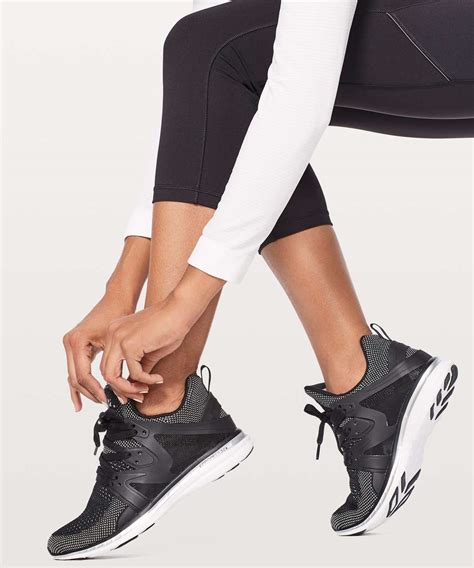 Lululemon Womens TechLoom Ascend Shoe - Black / Chrome - lulu fanatics