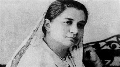 Bhikaji Cama: First Woman To Hoist Indian Flag On Foreign Soil | #IndianWomenInHistory