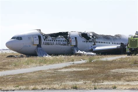 Crash of a Boeing 777-28E in San Francisco: 3 killed | Bureau of ...