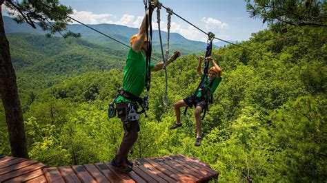 Pigeon Forge Zipline Tour in Gatlinburg, Smoky Mountains