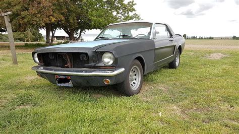 Classic 1st generation 1965 Ford Mustang project car For Sale - MustangCarPlace