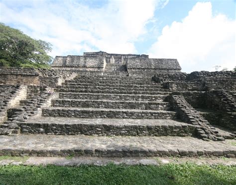 TRAVELS AROUND THE WORLD: 2012_12_02 Caracol Mayan ruins