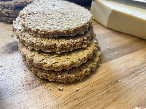 Oil-free Vegan Cheesy Scottish Oatcakes - Traditional Plant-Based Cooking