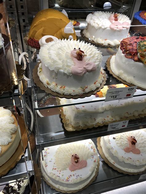 These turkey cakes at Whole Foods. : r/boston