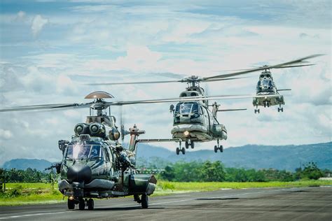 DEFENSE STUDIES: TNI AU Turunkan Kekuatan Penuh Bantu Palu