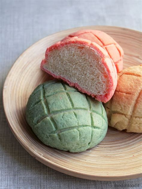 Melon pan - traditional Japenese sweet buns recipe