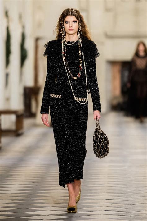 Chanel Pre-Fall 2021 Collection - Tom + Lorenzo