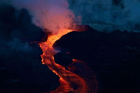 Volcanologists just ranked the most threatening volcanoes in the US - The Verge