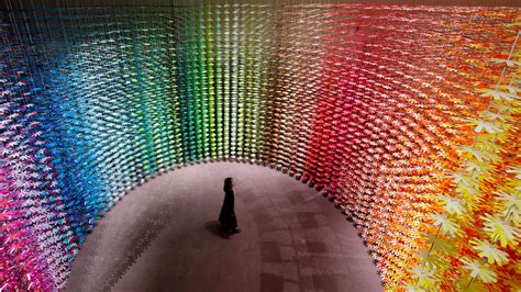 Frameweb | Can you use colour as a material in an immersive installation? Here's how