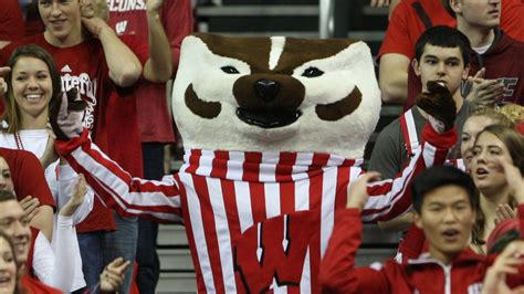 Hockey Preview:Wisconsin Badgers - The Only Colors