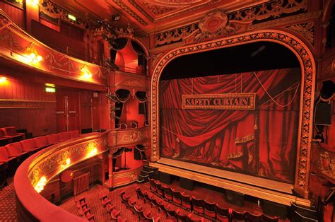 Theatre Royal Stratford East, London | Theatre Royal Stratfo… | Flickr