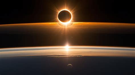 Premium AI Image | Breathtaking Solar Eclipse The Cosmic Ballet of Sun ...