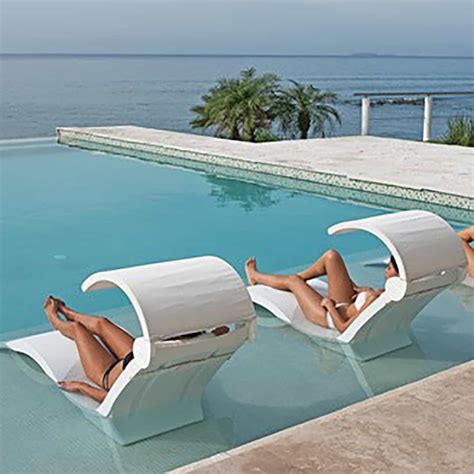 Ledge Lounger Chaise Deep - Ultra Modern Pool & Patio