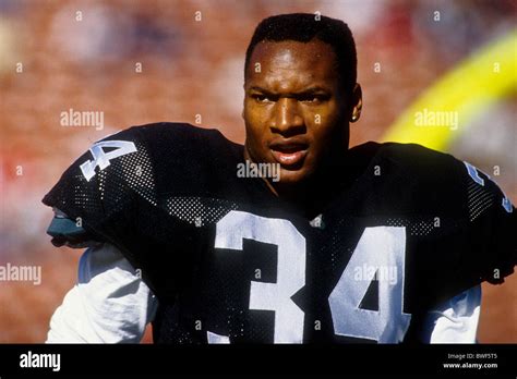 Bo jackson raiders hi-res stock photography and images - Alamy