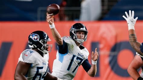 Titans vs. Jacksonville Jaguars game score predictions from our experts