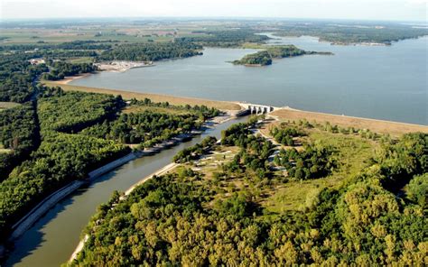 Road Trip: Outdoor Recreation in Carlyle Lake, Illinois | Terrain Magazine