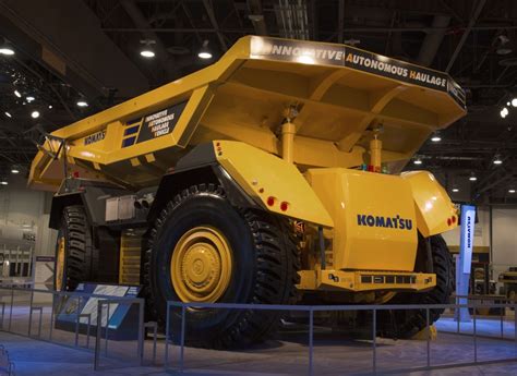 Komatsu launches innovative autonomous haulage vehicle at MINExpo 2016 ...