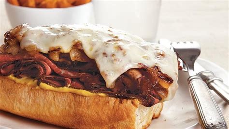 Roast Beef Sandwiches with Caramelized Onions recipe from Betty Crocker