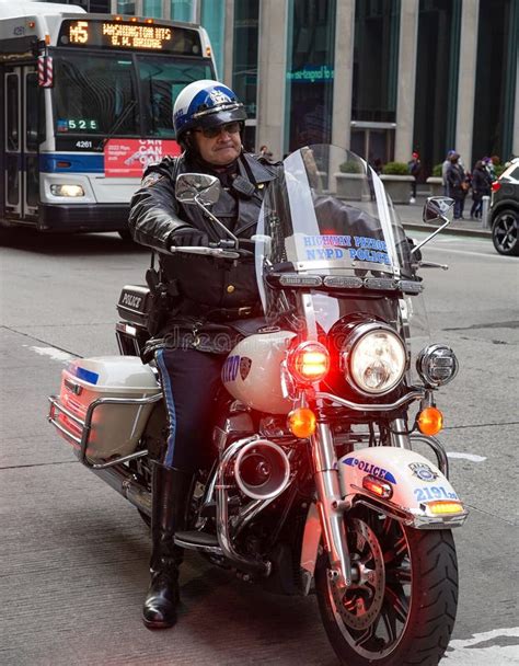 Nypd Highway Patrol Officers Motorcycles Providing Security Manhattan ...