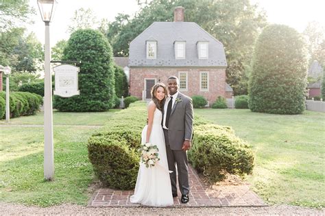 Heritage Farm Wedding | Meredith Ryncarz Photography