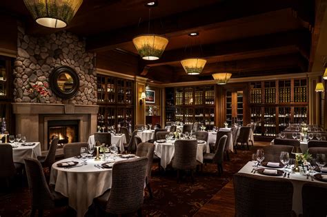 Steakhouse - The Grill Room - Fairmont Chateau Whistler