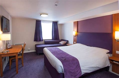 PREMIER INN GLASGOW AIRPORT HOTEL - Updated 2024 Reviews, Photos & Prices