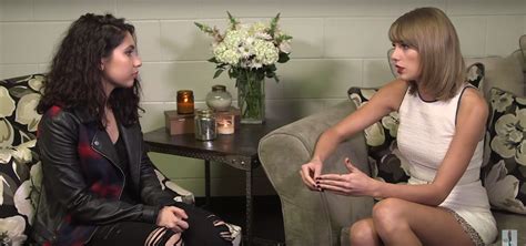 Taylor Swift Interviews Alessia Cara #KNOWITALL - DaMajority