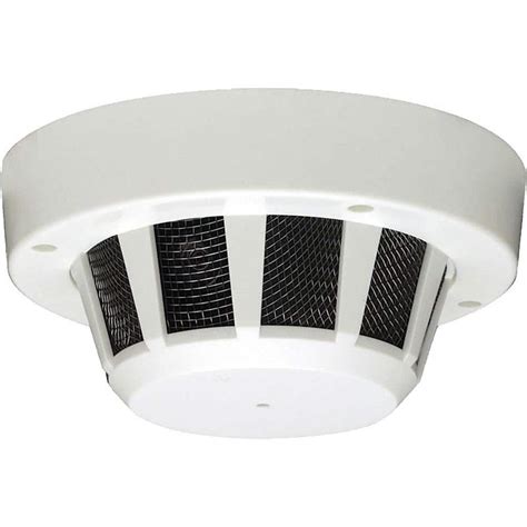 ClearView Wired Indoor Weatherproof Covert Smoke Alarm Color Surveillance Camera with 3.7 mm ...