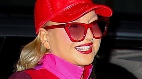 Sia reveals liposuction after putting on ‘a lot of weight’: ‘I’m ...