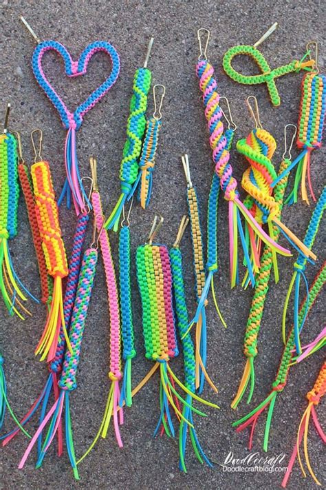 How to Make Boondoggle Keychains DIY!