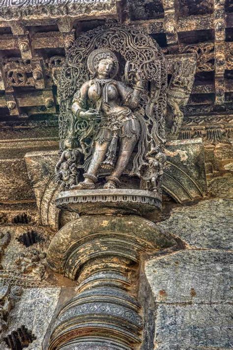 Chennakeshava Temple, Belur – Collecting Moments