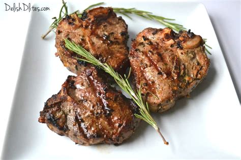 Garlic & Rosemary Grilled Lamb Chops - Delish D'Lites