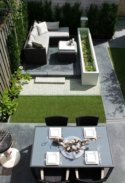 20 Small Backyard Garden For Look Spacious Ideas | HomeMydesign ...