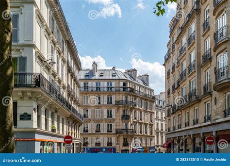 Stunning Cityscape Photo in Paris Editorial Image - Image of stunning ...