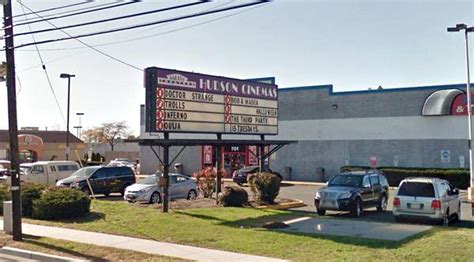 Burst pipe shuts down Hudson Mall movie theater - nj.com