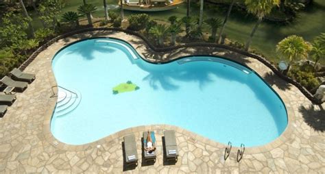 Swimming Pools & Waterslides | Hilton Waikoloa Village Hawaii Resort