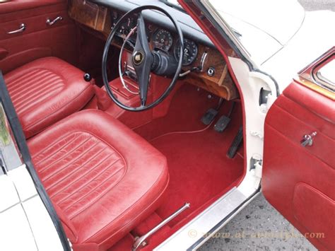 Jaguar Mk2 interior – A&T Autostyle