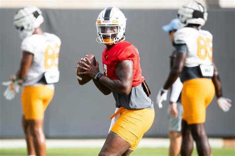 Tennessee football: Joe Milton starting. Did other Vols QBs have a shot?