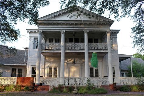 Search for orbs and ghosts during a Houston ghost walk