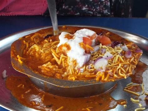 14 Street Food In Vadodara That You Must Try | Holidify