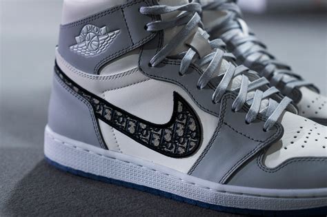 A CLOSER LOOK AT THE DIOR x NIKE AIR JORDAN 1s