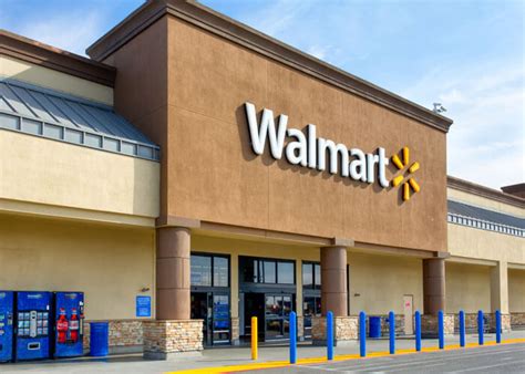 Illinois Walmart racks up $18K in fines for allowing trucks to park overnight in lot