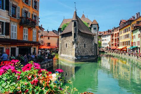 9 Reasons Why You Should Tour The South of France - Travel Tourism Hotels