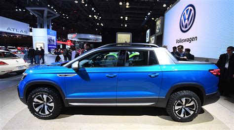 New York Auto Show: Compact pickup mounts a comeback