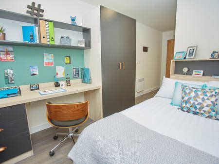 Student Housing London • Student.com